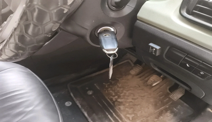 2023 Tata PUNCH ADVENTURE MT, Petrol, Manual, 40,374 km, interior