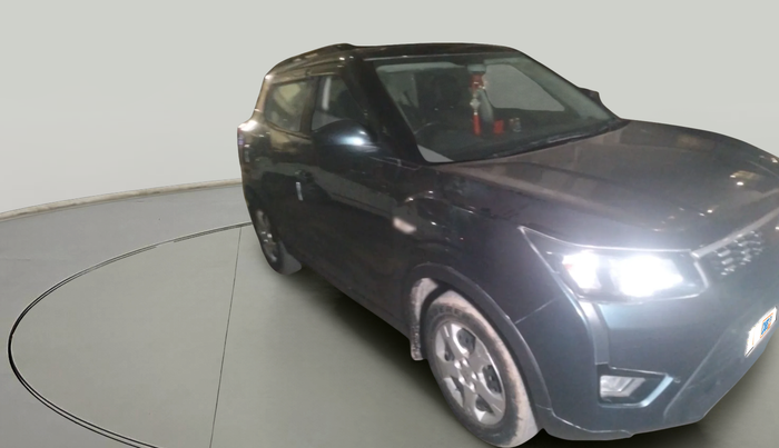 2023 Mahindra XUV300 W6 1.5 DIESEL AMT, Diesel, Automatic, 54,489 km, exterior