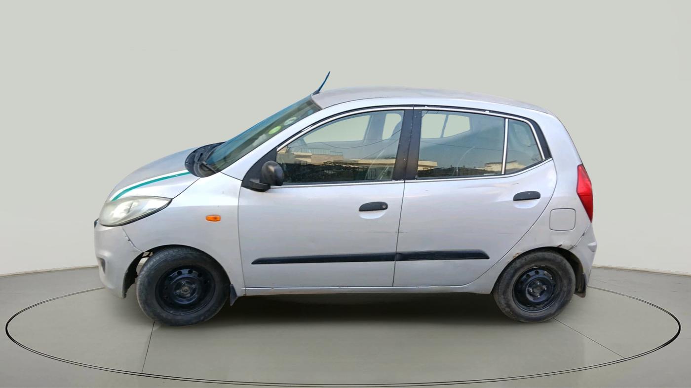 2014 Hyundai i10 MAGNA 1.1, Petrol, Manual, 66,668 km, exterior