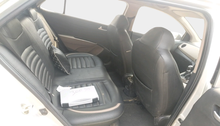 2015 Hyundai Grand i10 SPORTZ 1.2 KAPPA VTVT, Petrol, Manual, 77,858 km, interior