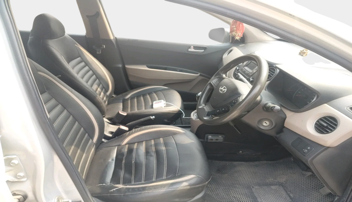 2015 Hyundai Grand i10 SPORTZ 1.2 KAPPA VTVT, Petrol, Manual, 77,858 km, interior