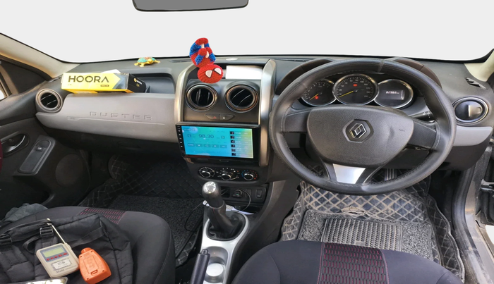 2017 Renault Duster 85 PS RXS MT DIESEL, Diesel, Manual, 82,966 km, interior