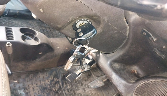 2013 Hyundai Santro Xing GLS, Petrol, Manual, 77,739 km, interior