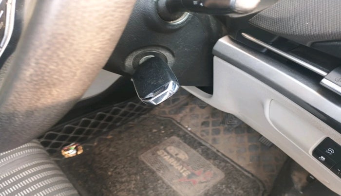 2024 KIA CARENS PRESTIGE 1.5 PETROL 7 STR, Petrol, Manual, 26,708 km, interior