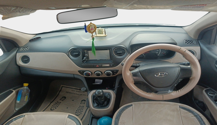2016 Hyundai Grand i10 MAGNA 1.1 CRDI, Diesel, Manual, 99,015 km, interior