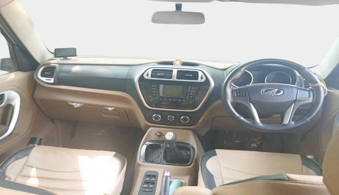 2016 Mahindra TUV300 T8, Diesel, Manual, 1,86,571 km, interior