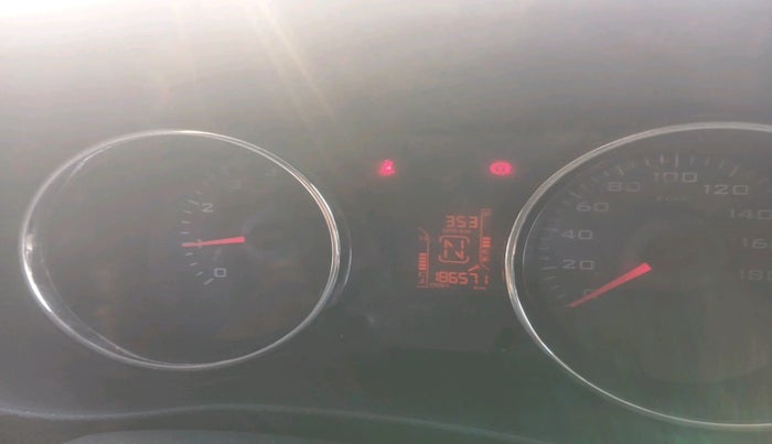 2016 Mahindra TUV300 T8, Diesel, Manual, 1,86,571 km, interior