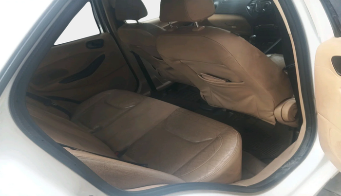 2016 Ford Figo Aspire TITANIUM 1.2 PETROL, Petrol, Manual, 1,97,632 km, interior