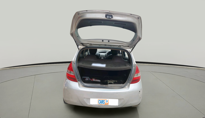 2011 Hyundai i20 MAGNA 1.2, Petrol, Manual, 1,07,674 km, exterior