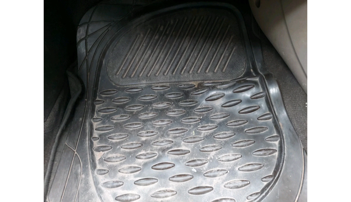 2011 Hyundai i20 MAGNA 1.2, Petrol, Manual, 1,07,674 km, interior