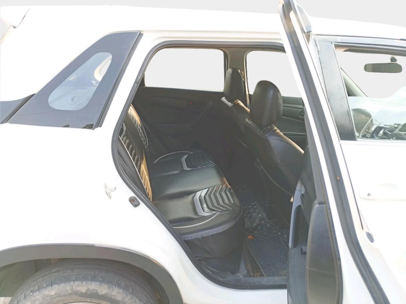 2021 Maruti Vitara Brezza LXI, CNG, Manual, 77,942 km, interior