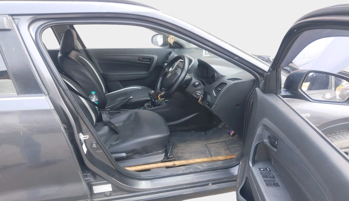 2017 Maruti Vitara Brezza VDI, Diesel, Manual, 82,043 km, interior