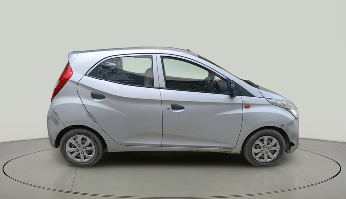 2015 Hyundai Eon MAGNA +, Petrol, Manual, 1,30,375 km, exterior