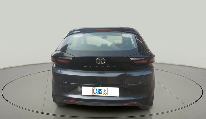 2020 Tata ALTROZ XE DIESEL, Diesel, Manual, 1,22,624 km, exterior