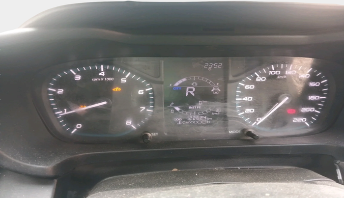 2020 Tata ALTROZ XE DIESEL, Diesel, Manual, 1,22,624 km, interior