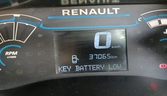 2022 Renault TRIBER RXZ, Petrol, Manual, 37,065 km, interior