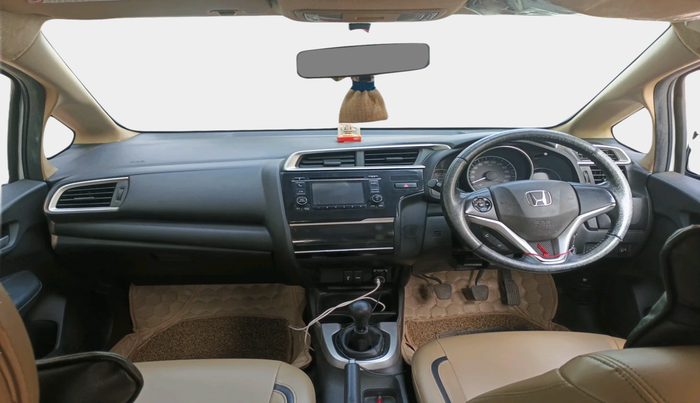 2016 Honda Jazz 1.2L I-VTEC V, Petrol, Manual, 1,17,701 km, interior