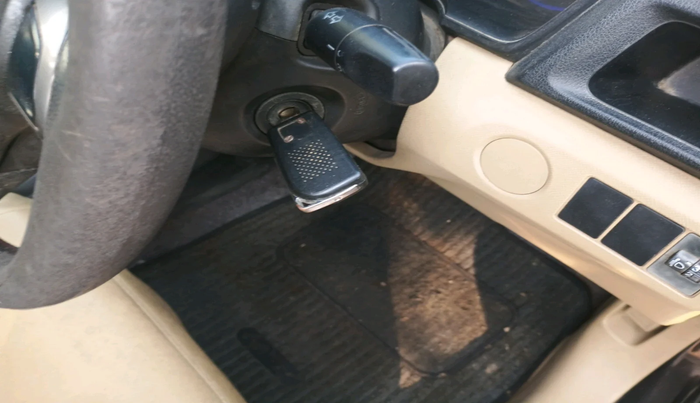 2016 Honda Amaze 1.2L I-VTEC S, Petrol, Manual, 1,44,558 km, interior