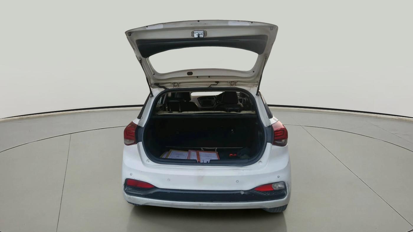 2018 Hyundai Elite i20 ASTA 1.4 CRDI (O), Diesel, Manual, 1,62,447 km, exterior