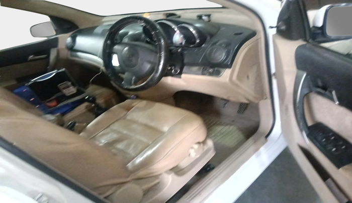 2012 Chevrolet Aveo LS 1.4, Petrol, Manual, 1,00,315 km, interior