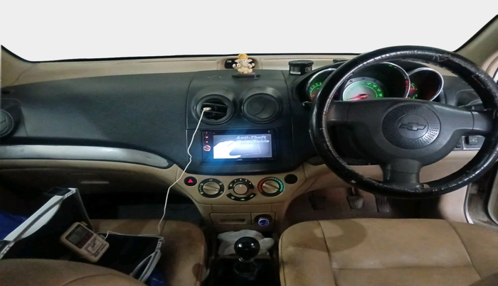 2012 Chevrolet Aveo LS 1.4, Petrol, Manual, 1,00,315 km, interior