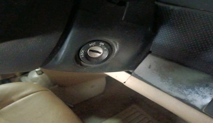 2012 Chevrolet Aveo LS 1.4, Petrol, Manual, 1,00,315 km, interior