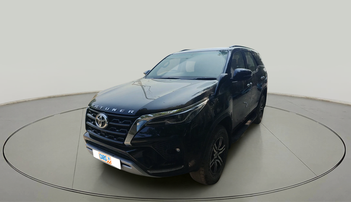 2024 Toyota Fortuner 4X2 MT 2.7 PETROL, Petrol, Manual, 13,607 km, exterior