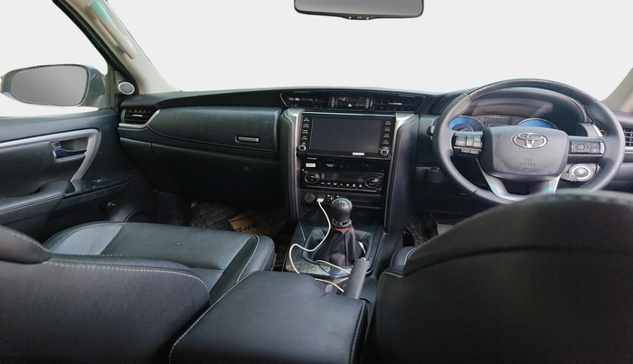 2024 Toyota Fortuner 4X2 MT 2.7 PETROL, Petrol, Manual, 13,607 km, interior