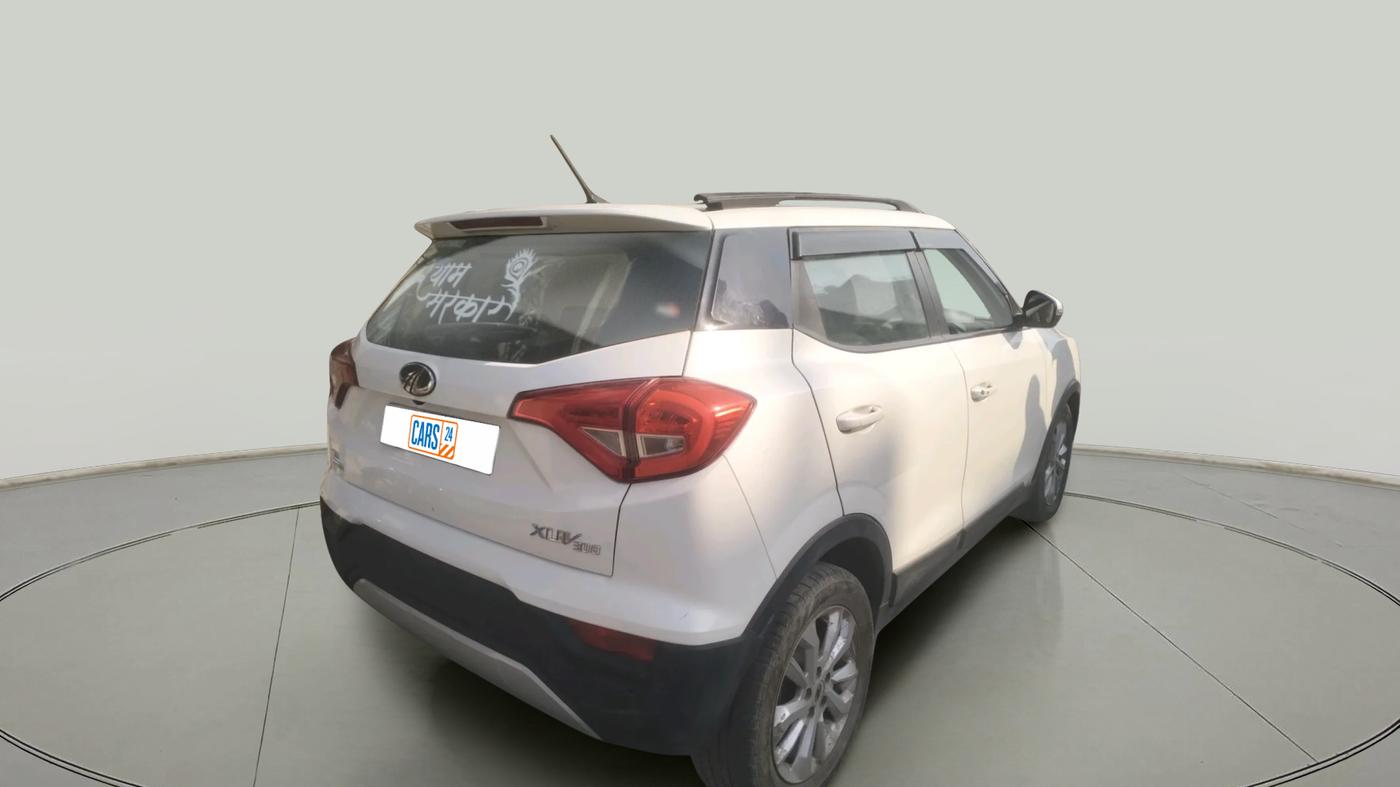 2021 Mahindra XUV300 W8 1.5 DIESEL AMT, Diesel, Automatic, 80,260 km, exterior