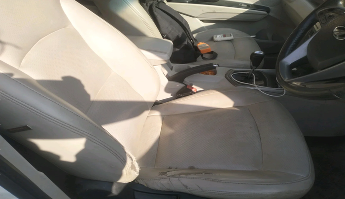 2021 Mahindra XUV300 W8 1.5 DIESEL AMT, Diesel, Automatic, 80,260 km, interior