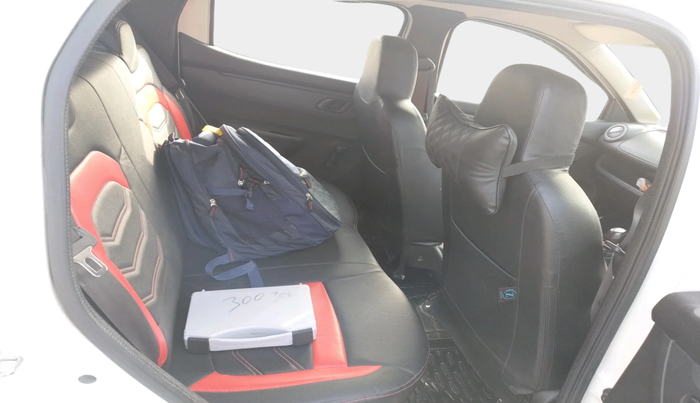 2019 Renault Kwid RXL, Petrol, Manual, 52,664 km, interior