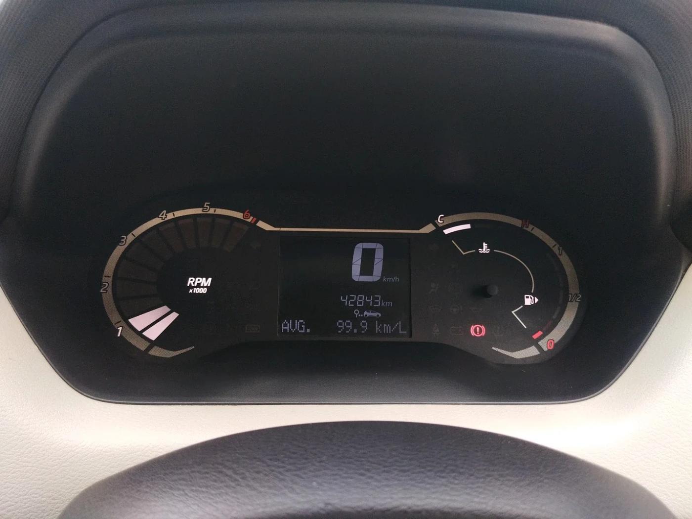 2023 Nissan MAGNITE XE, Petrol, Manual, 42,843 km, interior