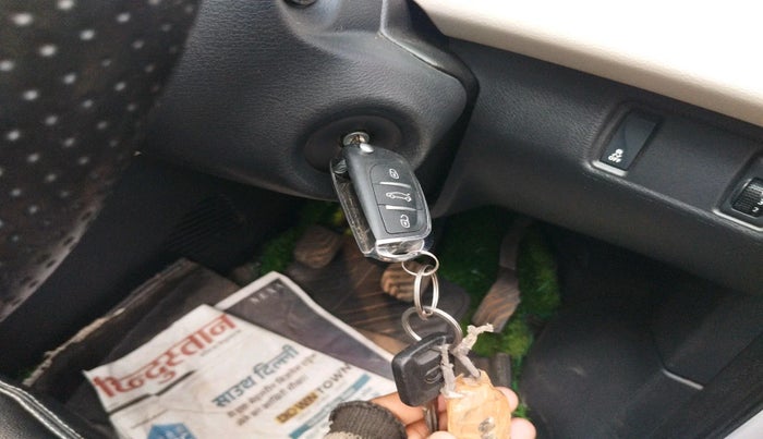 2023 Nissan MAGNITE XE, Petrol, Manual, 42,843 km, interior