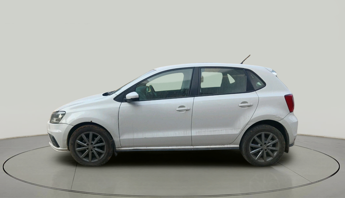 2020 Volkswagen Polo HIGHLINE PLUS 1.0, Petrol, Manual, 1,11,505 km, exterior