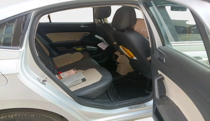 2022 Skoda SLAVIA AMBITION 1.0L TSI MT, Petrol, Manual, 1,37,039 km, interior