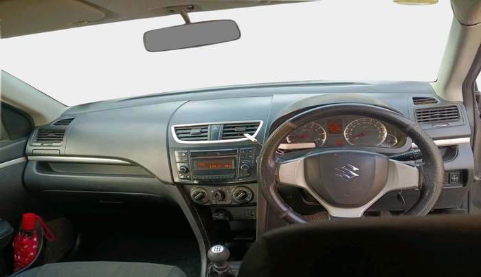 2014 Maruti Swift VXI, Petrol, Manual, 1,37,410 km, interior