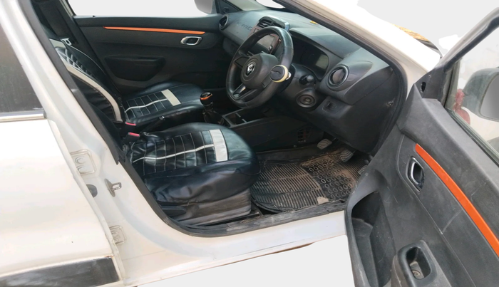 2021 Renault Kwid CLIMBER 1.0 (O), Petrol, Manual, 49,733 km, interior