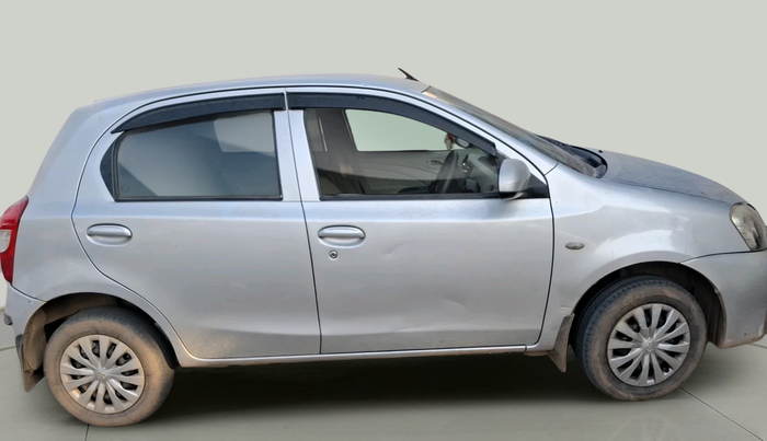 2016 Toyota Etios Liva G, Petrol, Manual, 1,33,797 km, exterior