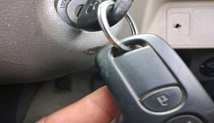 2016 Toyota Etios Liva G, Petrol, Manual, 1,33,797 km, interior