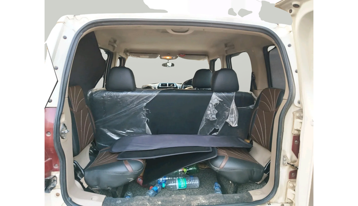 2023 Mahindra BOLERO NEO N 8, Diesel, Manual, 39,114 km, exterior