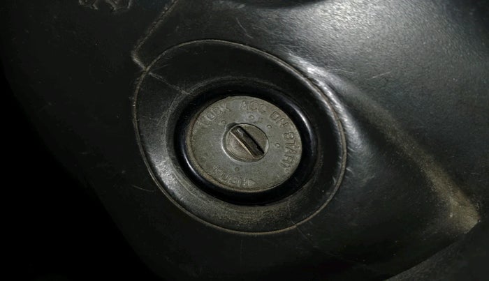 2011 Maruti Swift Dzire VXI, Petrol, Manual, 1,89,272 km, interior