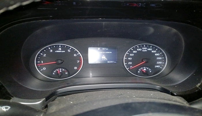 2022 KIA SELTOS HTK PLUS 1.5 IMT, Petrol, Manual, 36,991 km, interior