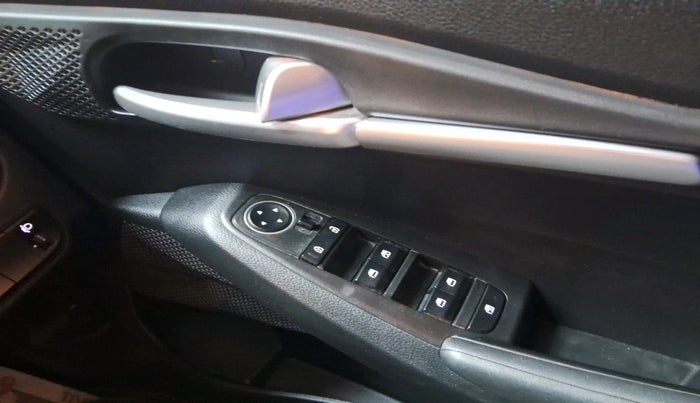 2024 KIA SELTOS HTK Plus 1.5 Diesel MT, Diesel, Manual, 23,442 km, interior