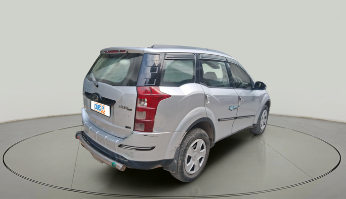 2015 Mahindra XUV500 W6, Diesel, Manual, 63,215 km, exterior