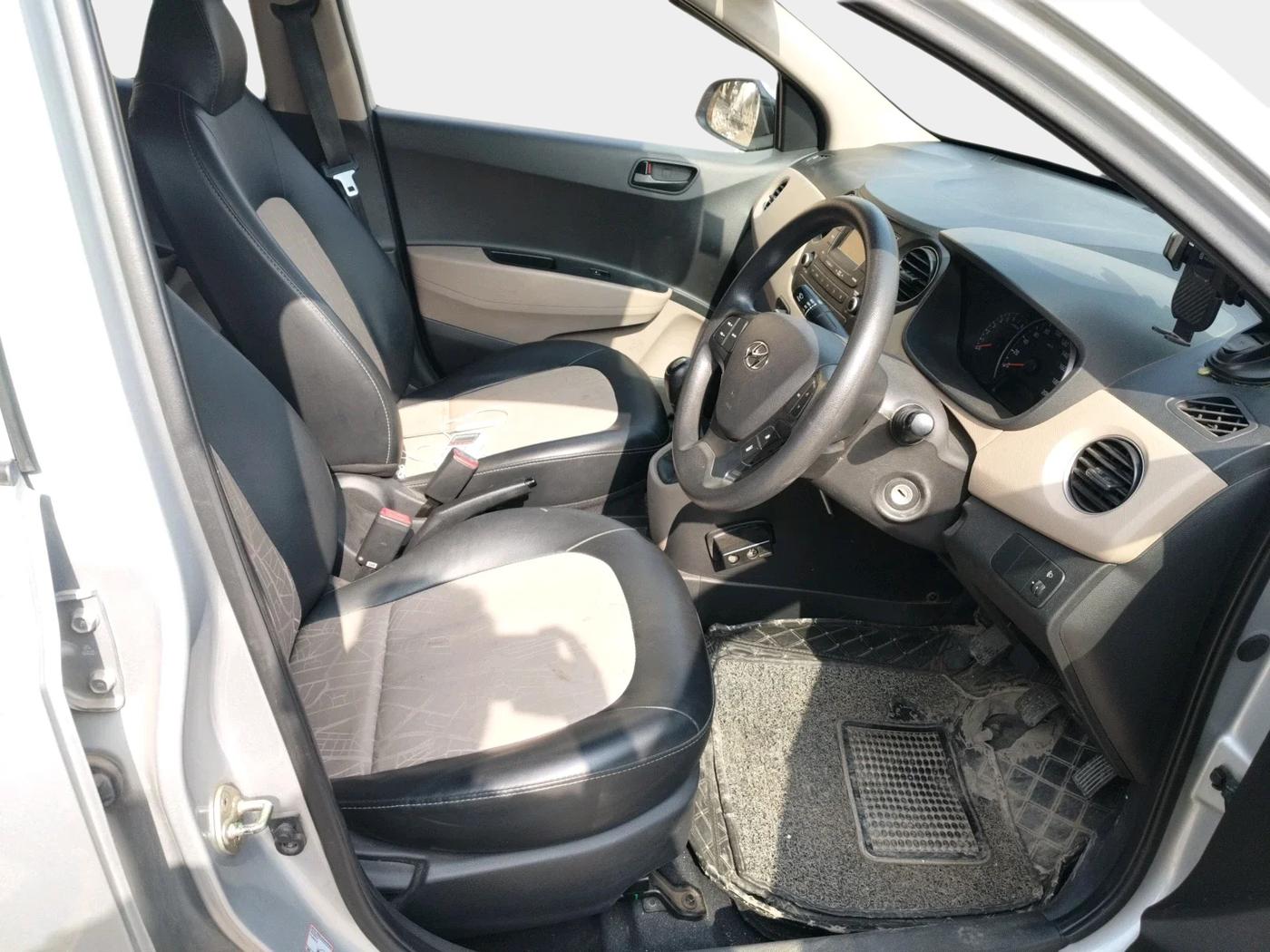 2019 Hyundai Grand i10 MAGNA 1.2 KAPPA VTVT, Petrol, Manual, 42,100 km, interior