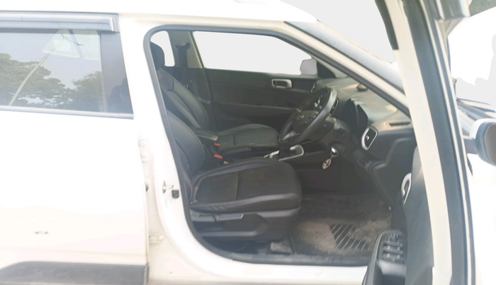 2019 Hyundai VENUE SX 1.0 TURBO, Petrol, Manual, 70,327 km, interior