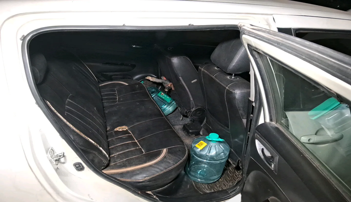 2012 Maruti Swift ZXI, Petrol, Manual, 1,47,521 km, interior