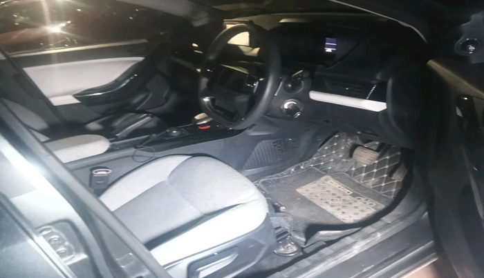 2024 Tata Curvv Pure Plus 1.2 Petrol 7DCA, Petrol, Automatic, 5,037 km, interior