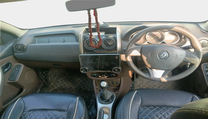 2016 Renault Duster 110 PS RXL 4X2 MT, Diesel, Manual, 52,791 km, interior
