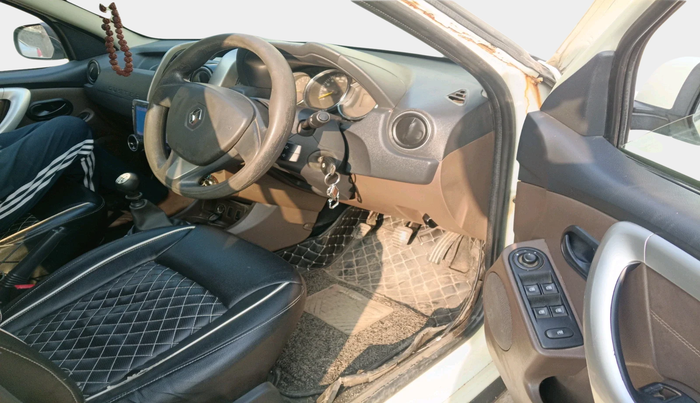 2016 Renault Duster 110 PS RXL 4X2 MT, Diesel, Manual, 52,791 km, interior